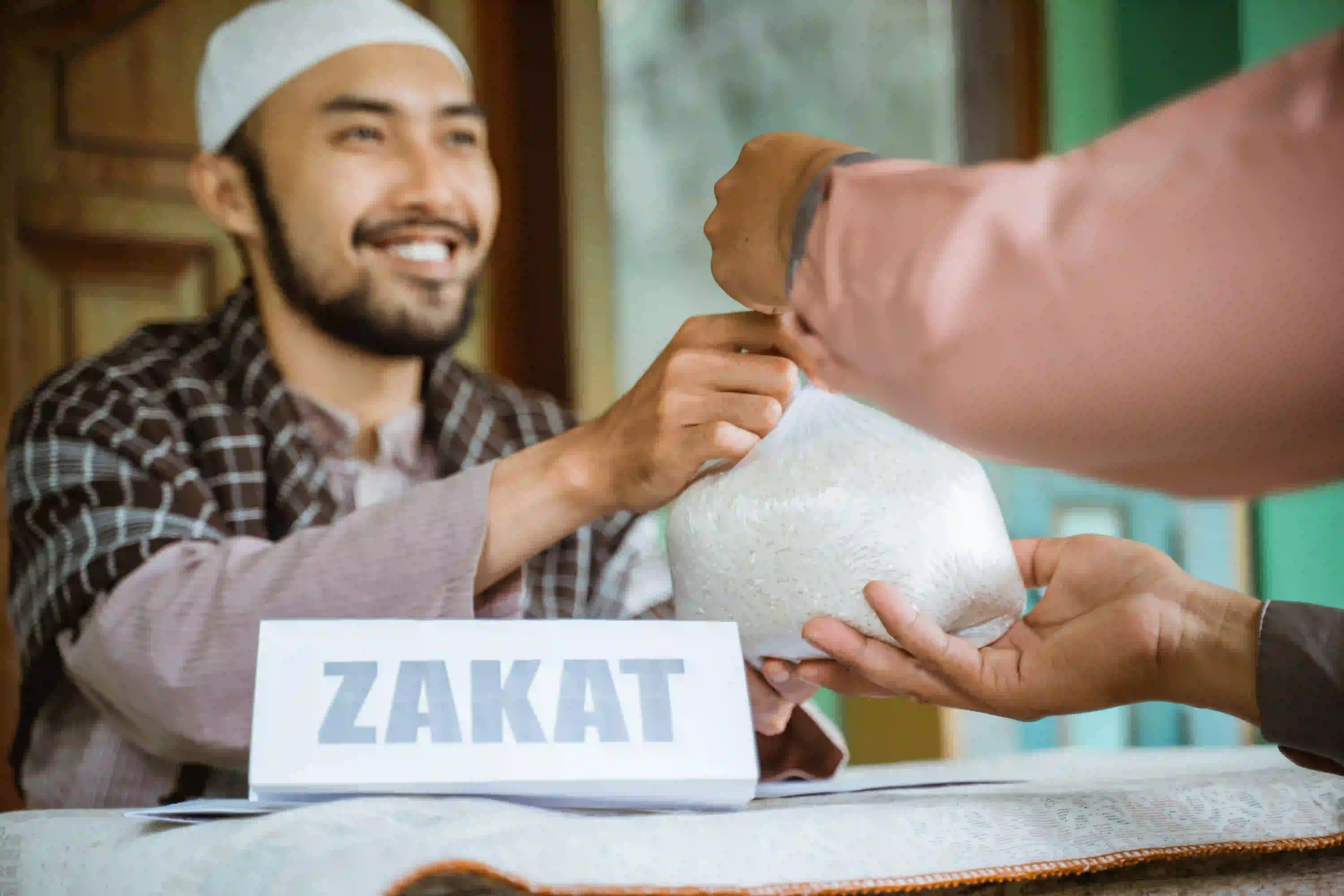 Zakat Bisa Mengurangi Pajak, Bagaimana Caranya?